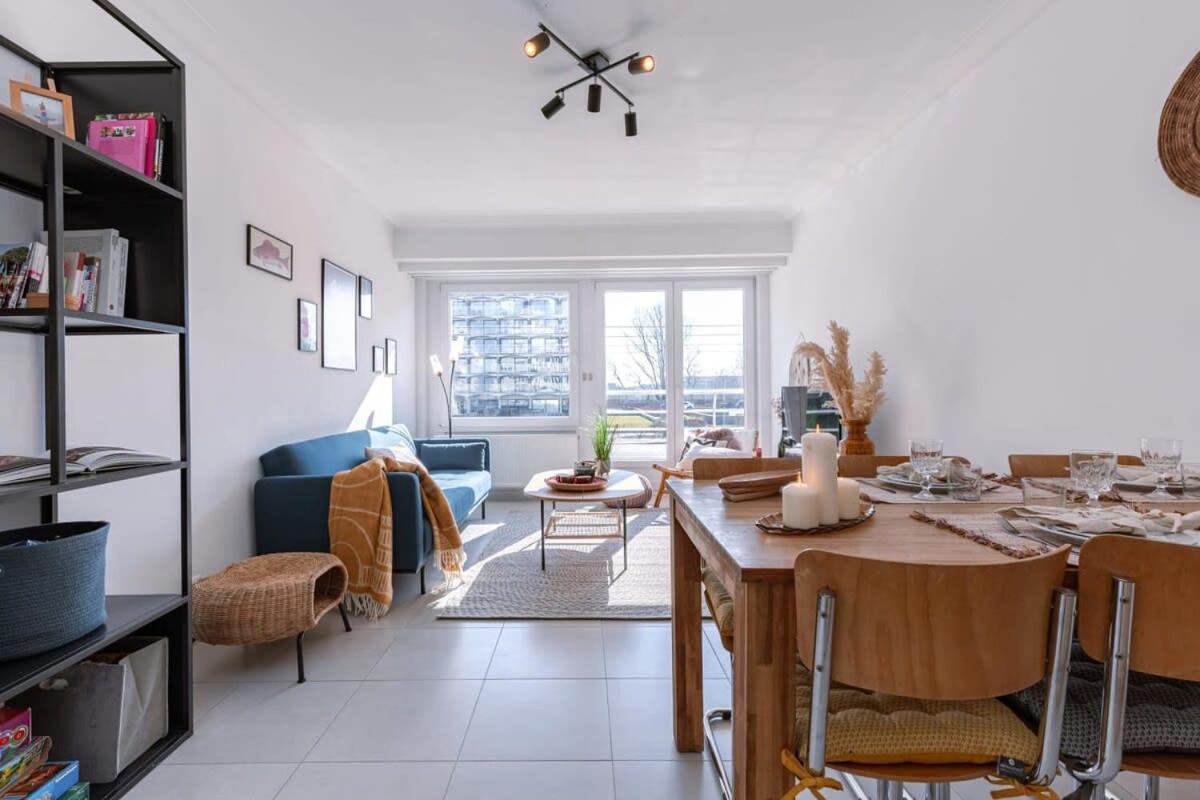 Huswell - Lovely, Sunny Flat Just Near The Beach And The Sea Oostende Bagian luar foto