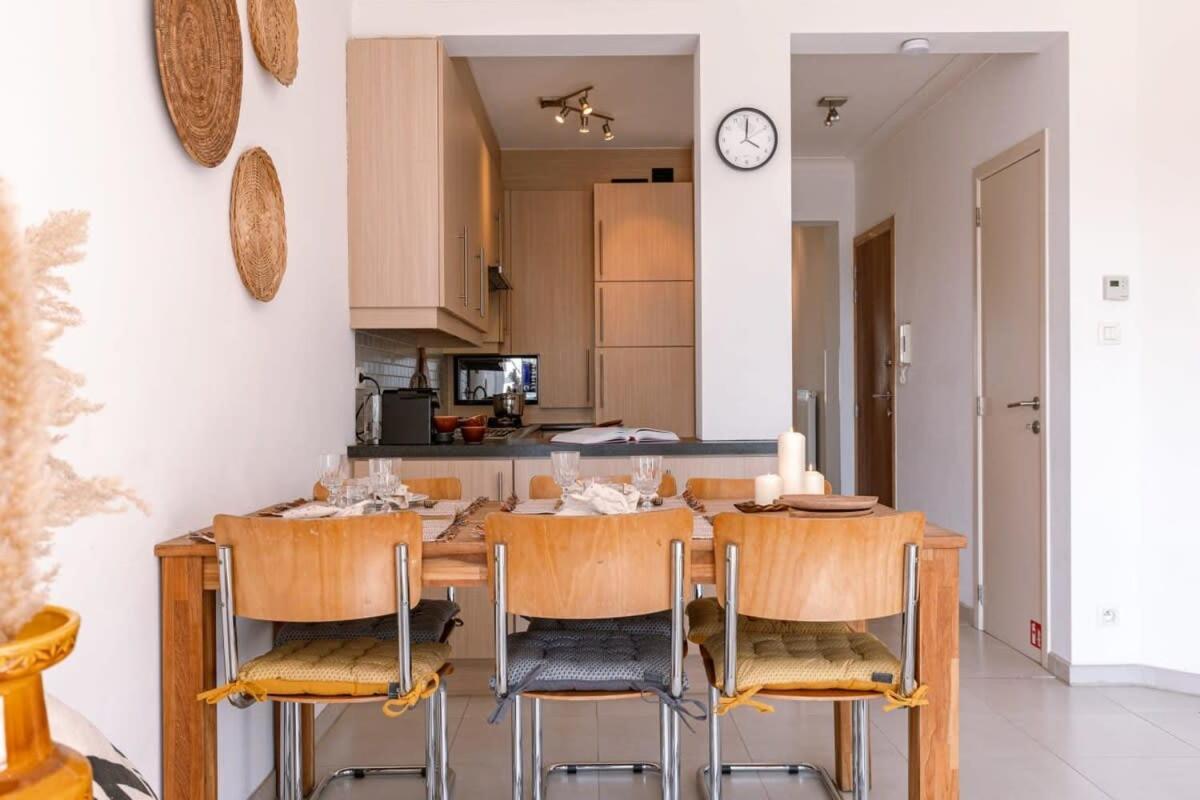Huswell - Lovely, Sunny Flat Just Near The Beach And The Sea Oostende Bagian luar foto
